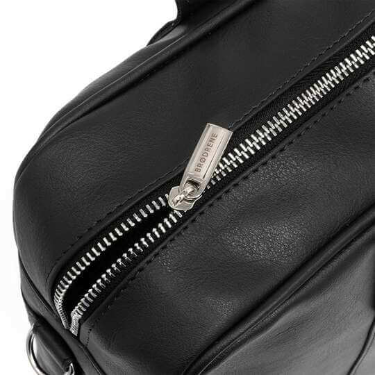 Czarna-torba-meska-na-ramie-ze-skory-ekologicznej-Brodrene-B01-21286-540×540 Torba męska na ramię ze skóry eko Brodrene B01 czarna