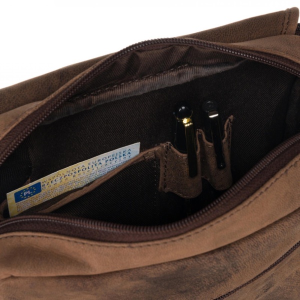 Pojemna saszetka męska ze skóry nubuk PETERSON 5747