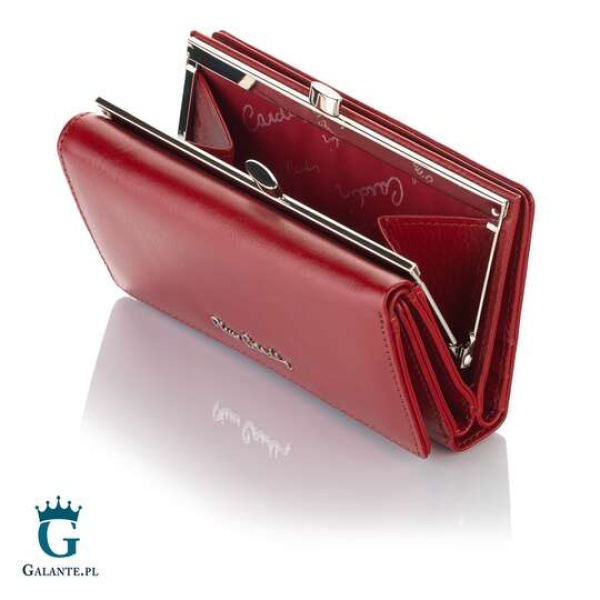 Mały portfel damski Pierre Cardin ze skóry włoskiej czerwony