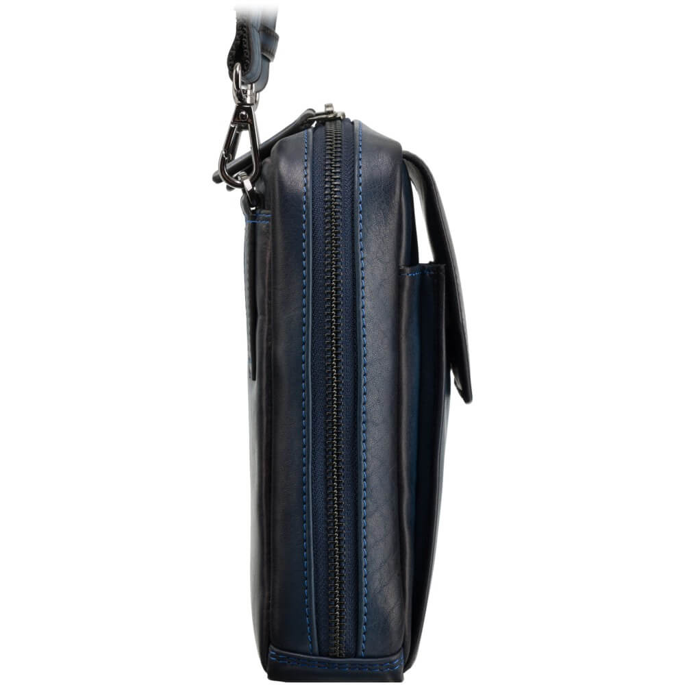 AT45_Alex_Burnish_Blue_3 Skórzana saszetka podróżna Visconti Atelier granatowa